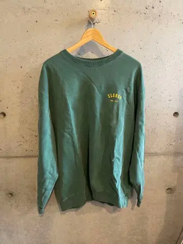 XLARGE 그린 맨투맨