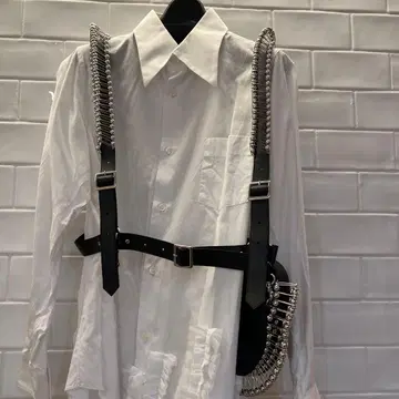 24FW 느와르 케이니노미야 하네스