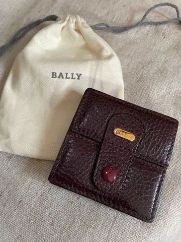 BALLY 미사용 코인 케이스 크림슨