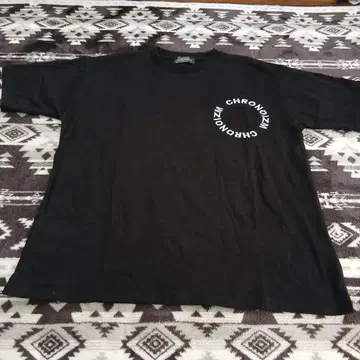 CHRONOIZM 블랙 T셔츠