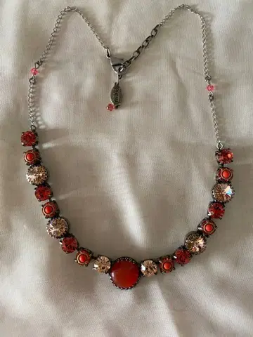 BELLADONNA 앤티크 목걸이