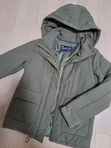 [ 새상품급 ] 어반 리서치 서니 라벨 충전솜 마운틴 후드티 36사이즈