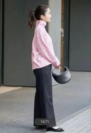 새상품급 IENA AQUA 하이넥 풀오버