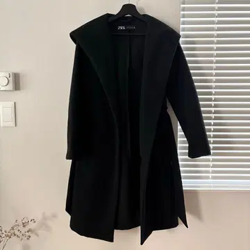 새상품급 ZARA 자라 롱 코트 블랙 XS