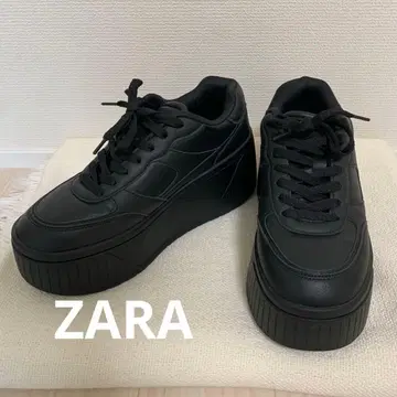 ZARA 블랙 플랫폼 스니커즈 40