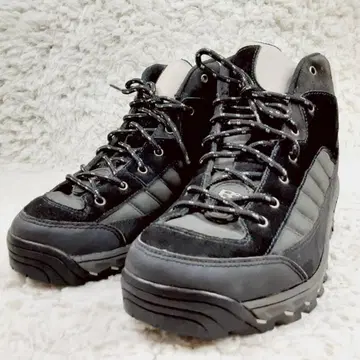 컨디션 최상 29.5cm GARMONT 갈몬트 등산화 블랙 R2