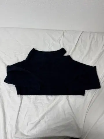 코코딜 네이비 오프숄더 2