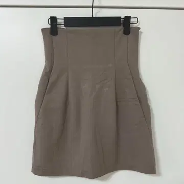 SNIDEL 하이웨스트 미니 치마바지 스커트