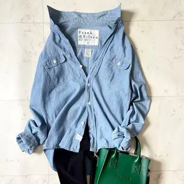 컨디션 최상 프랭크앤아이린 빅토리아 샴브레이 데님 셔츠 M 상당