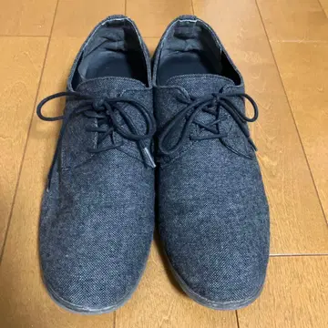 ikka 다크 그레이 캐주얼 슈즈