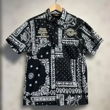 VANSON 자수 반다나 프린트 반팔 셔츠 반손 스컬 블랙