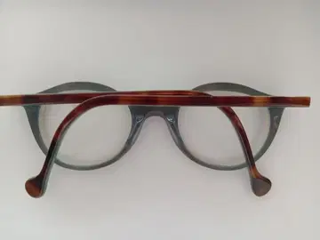 [ APRIL 1248 ] ANNE ET VALENTIN 안경