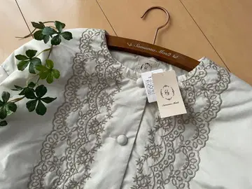 Samansa Mos2 사만사 모스모스 미사용 충전솜 자수 자켓 아이보리