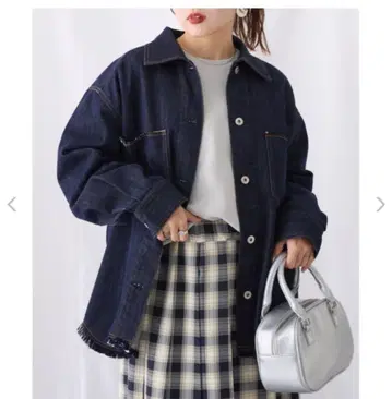 차오패닉 티피 프린지 데님 오버 셔츠 자켓