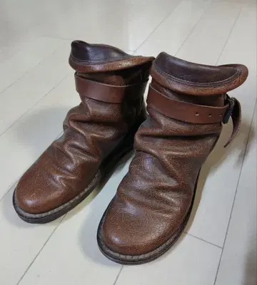 트리픈 trippen 35 벨트 부츠 브라운