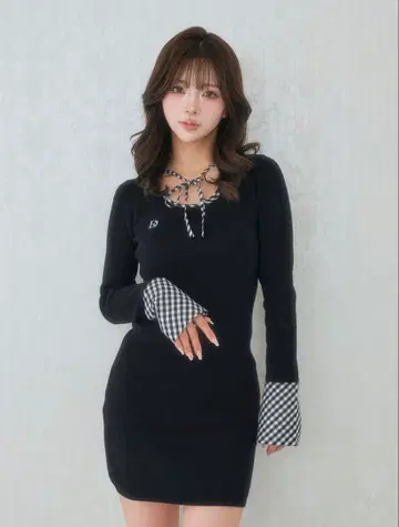 다리치 체크 리본 니트 미니 원피스