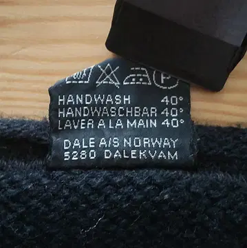 DALE A/S 노르딕 무늬 스웨터