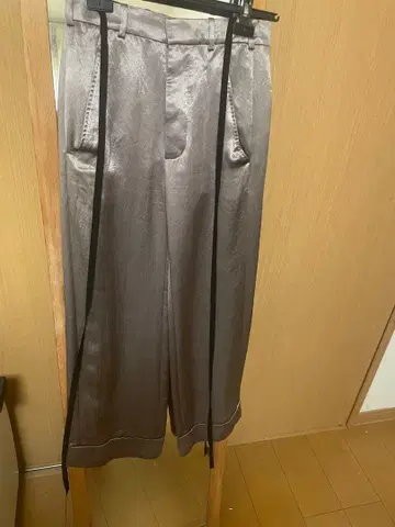 ANN DEMEULEMEESTER 실버 와이드 팬츠 36
