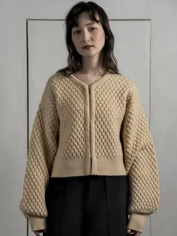 lawgy 리버서블 프론트 포인트 니트