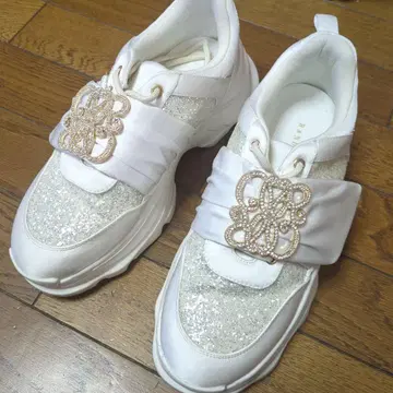 RANDA 비쥬 모노그램 부품 스니커즈