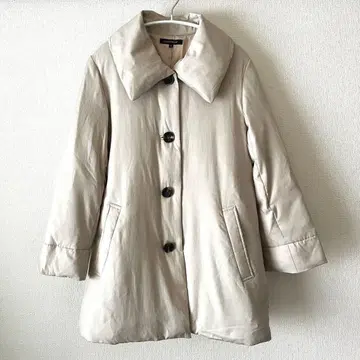 LAUTREAMONT 옅은 베이지 다운 코트 사이즈 40