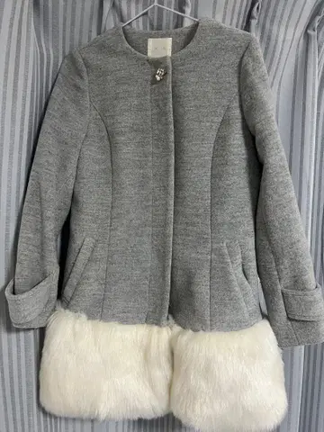 MIIA 그레이 롱 코트 퍼 포함