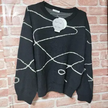 새상품 시마무라 MINA 미나 블랙 니트 폴리에스테르 100% 3L