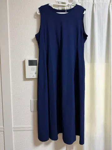 UNIQLO 에어리즘 슬리브리스 원피스 3XL 네이비