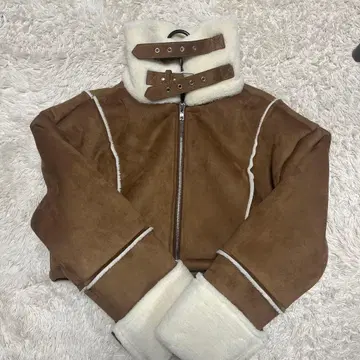 브라운 퍼 크롭 자켓