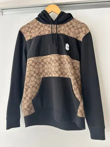 로고 후드티 블랙/브라운