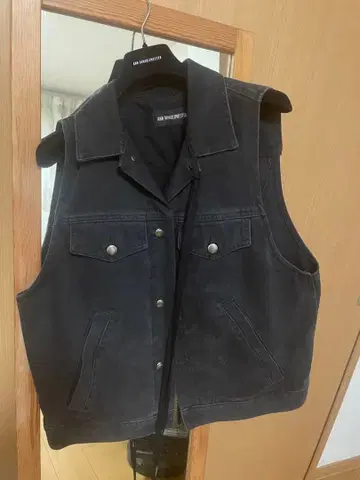 ann demeulemeester 블랙 데님 슬리브리스 베스트