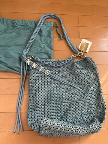 KONTESSA 바스켓백 이탈리아제