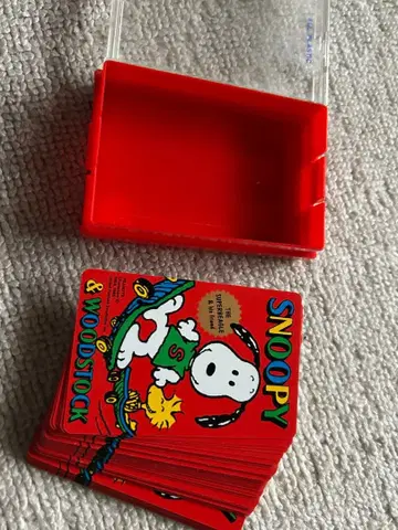 산리오 레트로 스누피 카드놀이