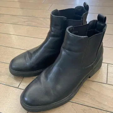 유니클로 사이드고어 숏부츠 25cm