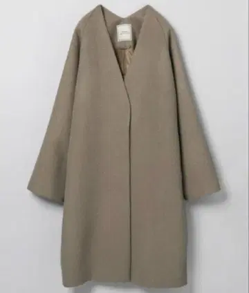 [ 새상품 ] 지나시스 숏 비버 노카라 코트 울 혼방