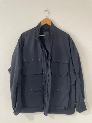 3연휴 특별 가격 인하 다이와 TECH PARACHUTE JACKET