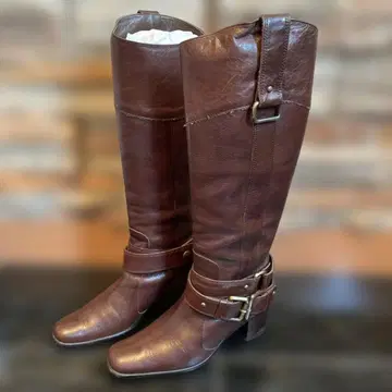 히미코 브라운 가죽 롱 부츠 버클 포함