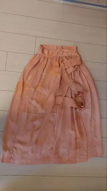 케냐 마릴리아 케니 스카 랩 스커트