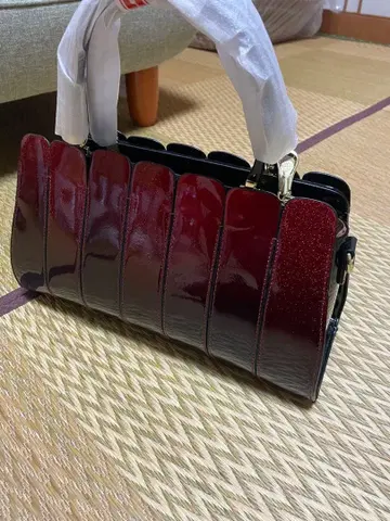 Honeyland 버건디 핸드백