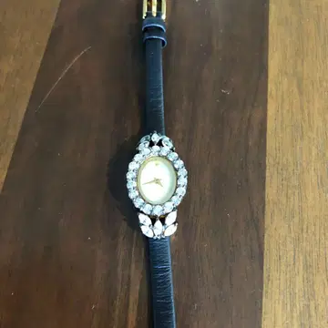 더 프랭클린 민트 스톤 장식 시계