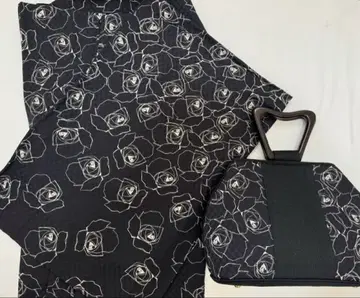 블랙 베이스 화이트 꽃무늬 호몬기 일본 의류 백 세트
