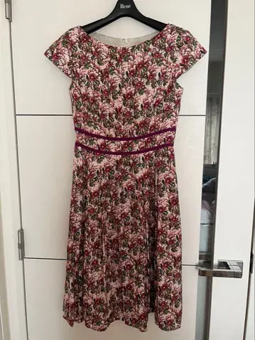 TOCCA 플라워 프린트 원피스 사이즈 0