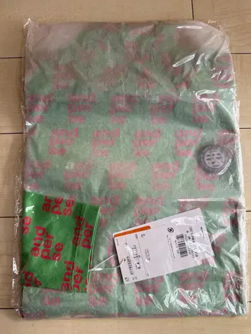 새상품 앤퍼시 긴팔 셔츠 하이넥 UV컷 라임 그린 M