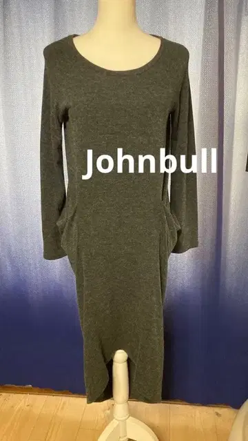 Johnbull 그레이의 얇은 소재 니트 어시멘틀리 롱 원피스