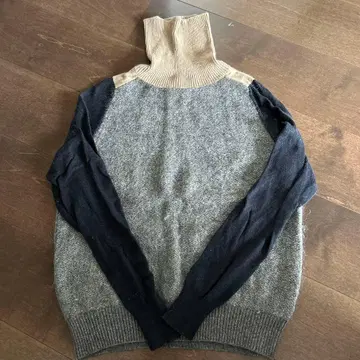 터틀넥 스웨터 사이즈 38
