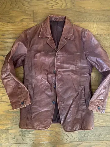 토네이도 마트 가죽 자켓