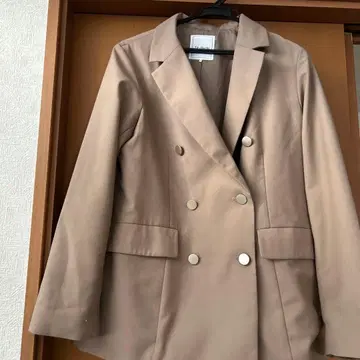 테치치 테라스 아우터 코트 숏 트렌치 코트 베이지 아우터