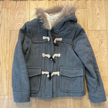 연이은 NICE CLAUP 코트