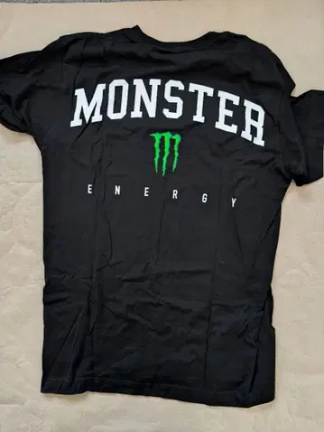 공식 몬스터 에너지 T셔츠 M 사이즈