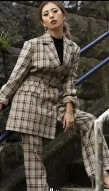 [ 새상품급 ] EGOIST 자켓 체크 팬츠 벨트 3종 세트